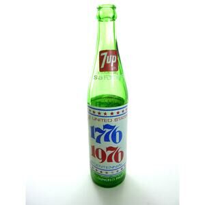 Vintage Soda Bottle 7 Up Bicentennial 1776 Commemorative Bottle Retro Decor